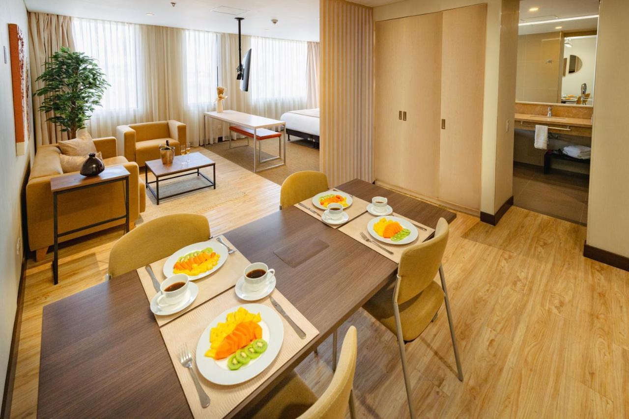 Shg Liv Zona G Hotel Bogotá Extérieur photo