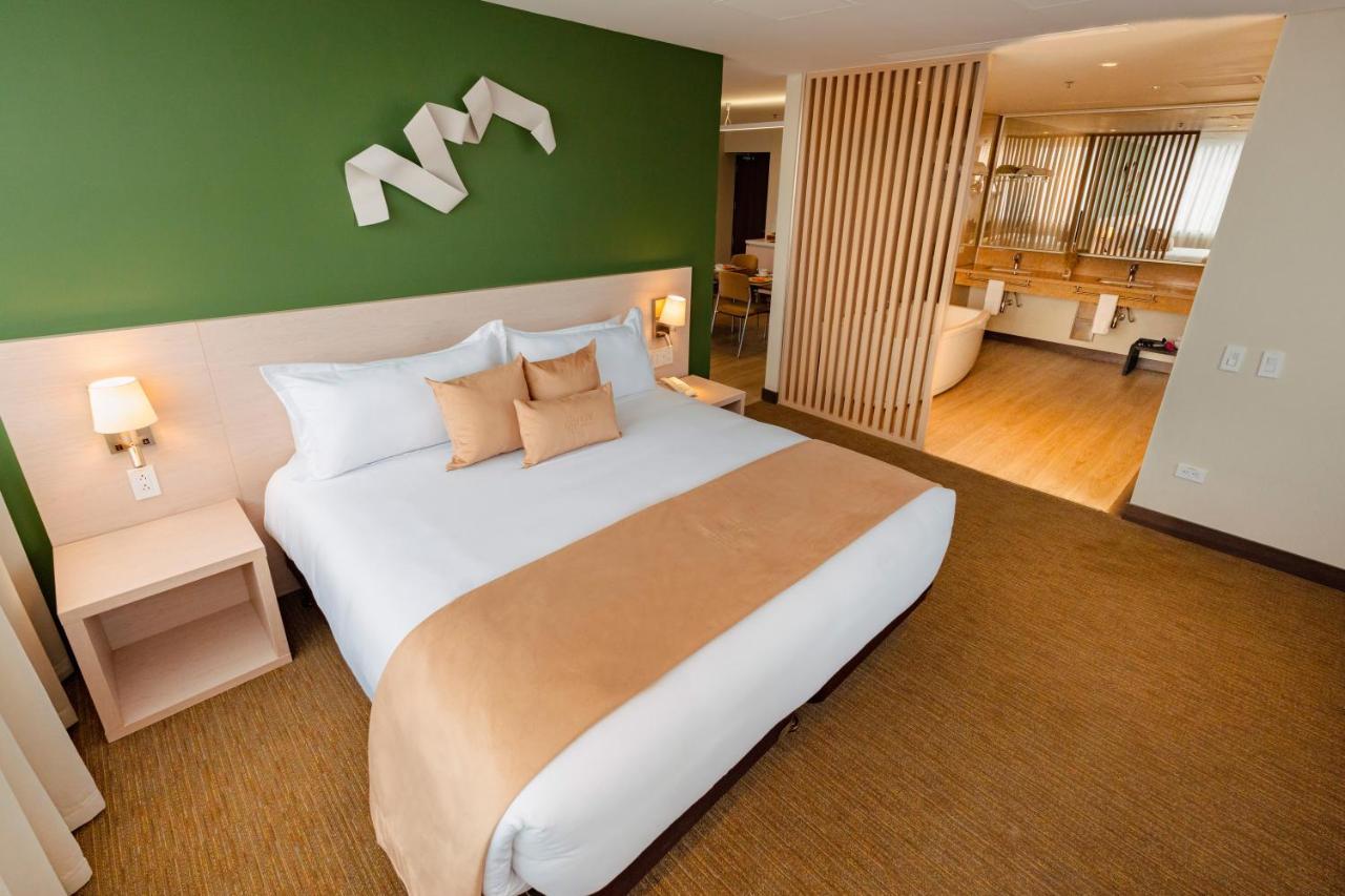 Shg Liv Zona G Hotel Bogotá Extérieur photo