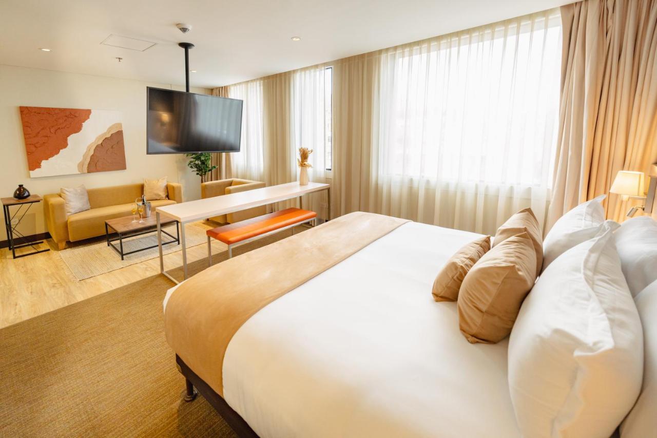 Shg Liv Zona G Hotel Bogotá Extérieur photo
